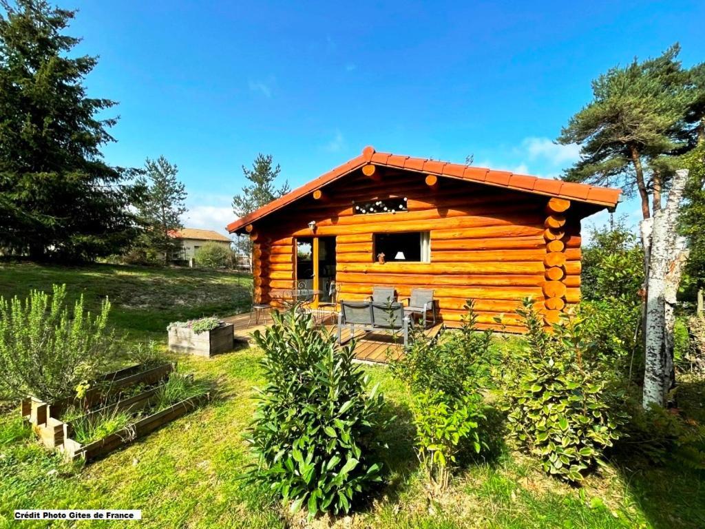 Pialous:Chalet En Rondins Avec Espace Detente La Chapelle-d'Aurec 外观 照片